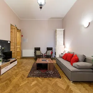 Apartment 5 Bedroom Family, Krakow