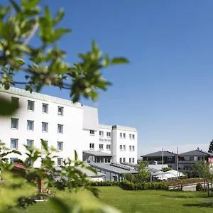 https://hotel-waldhorn.com-bavaria.com
