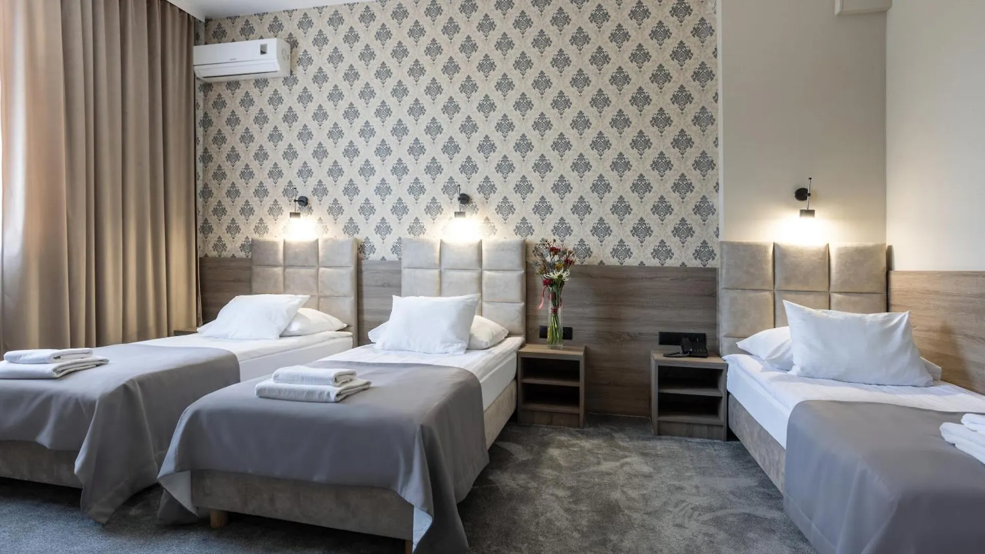 Hotel Maksymilian Krakau 3*,  Polen